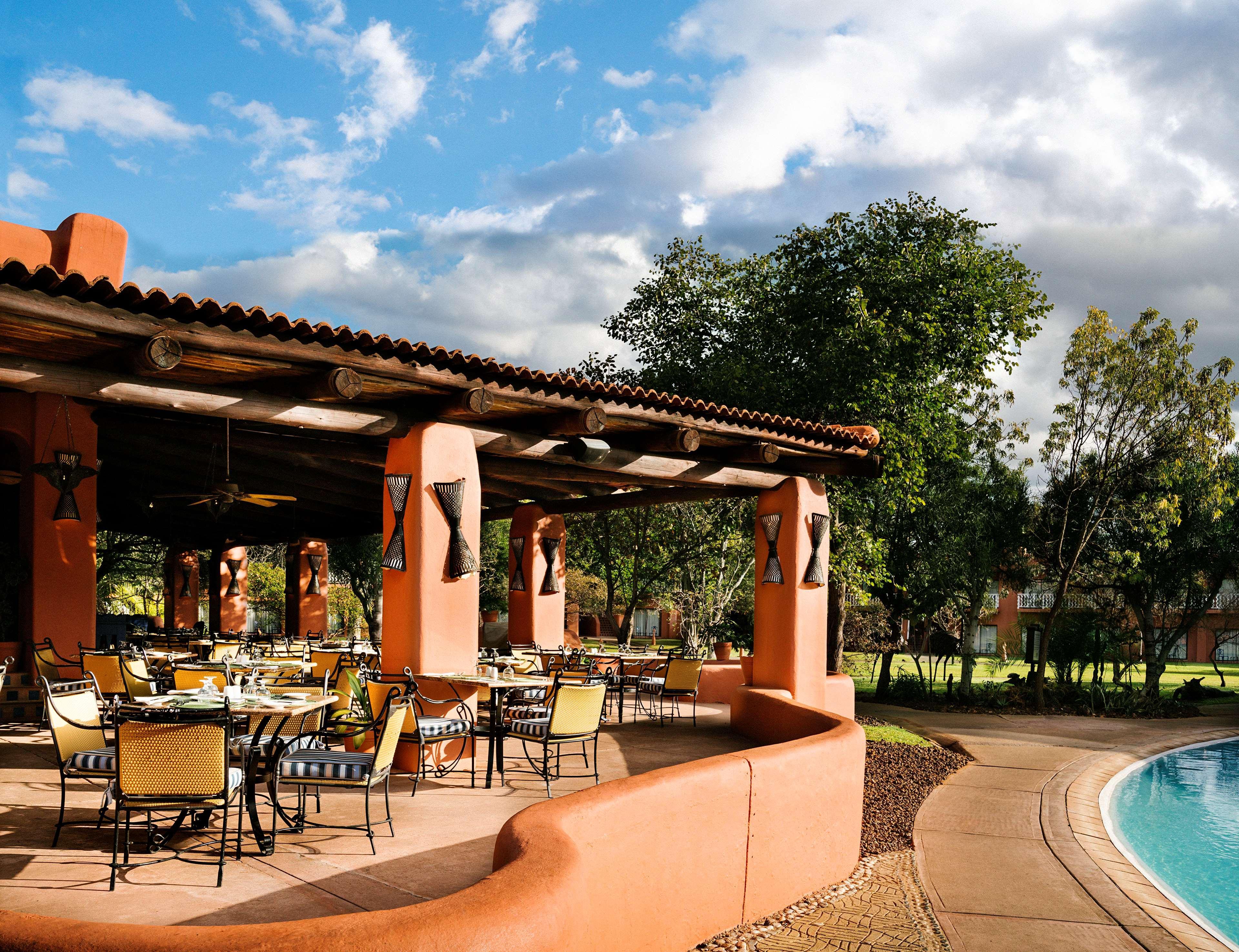Avani Victoria Falls Resort Livingstone Exterior foto