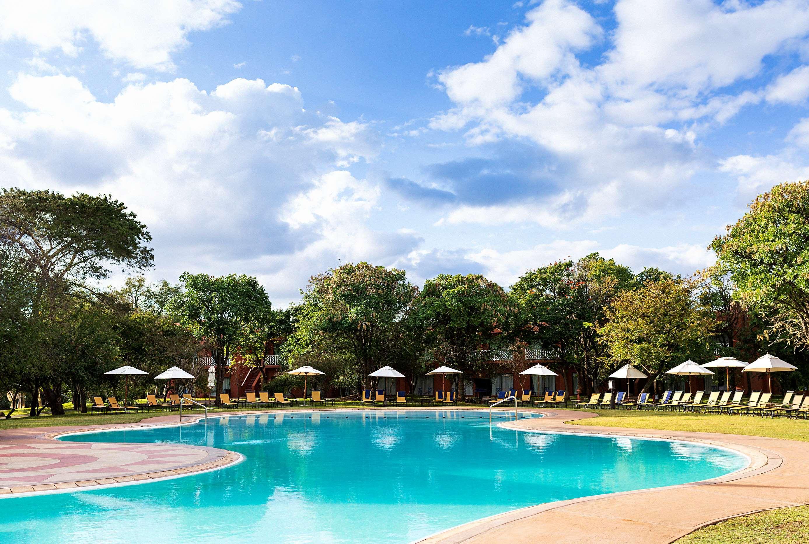 Avani Victoria Falls Resort Livingstone Exterior foto