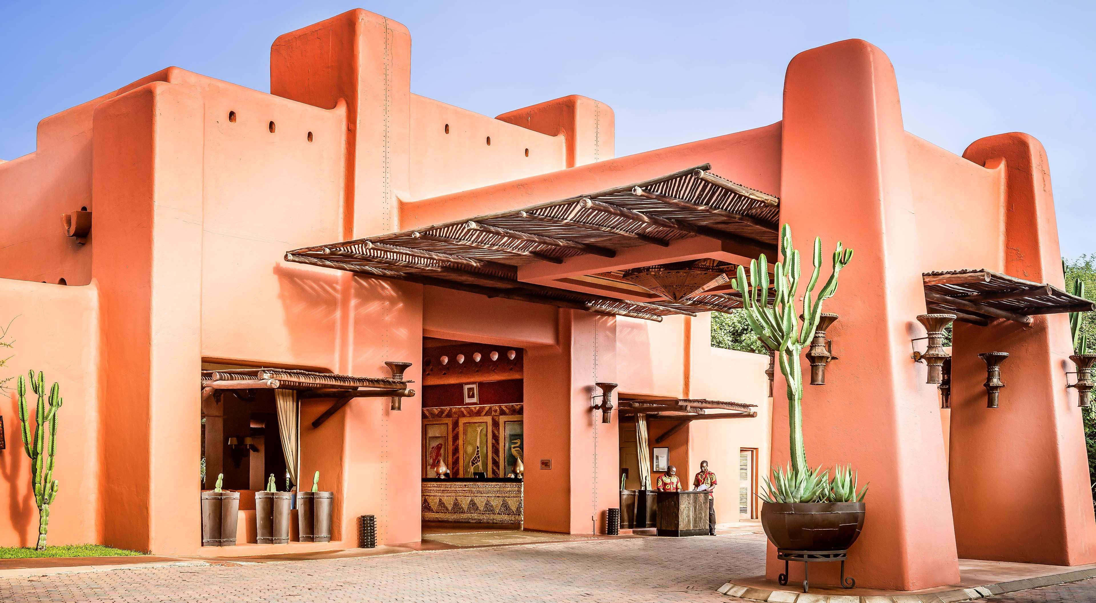 Avani Victoria Falls Resort Livingstone Exterior foto